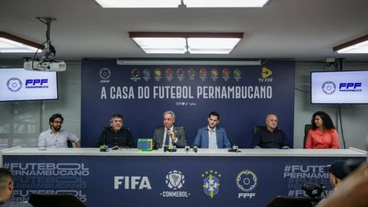 Entrevista coletiva aconteceu na sede da Federação Pernambucana de Futebol