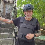 Enviado da CNN Brasil explica como é o processo de entrada nas trincheiras ucranianas