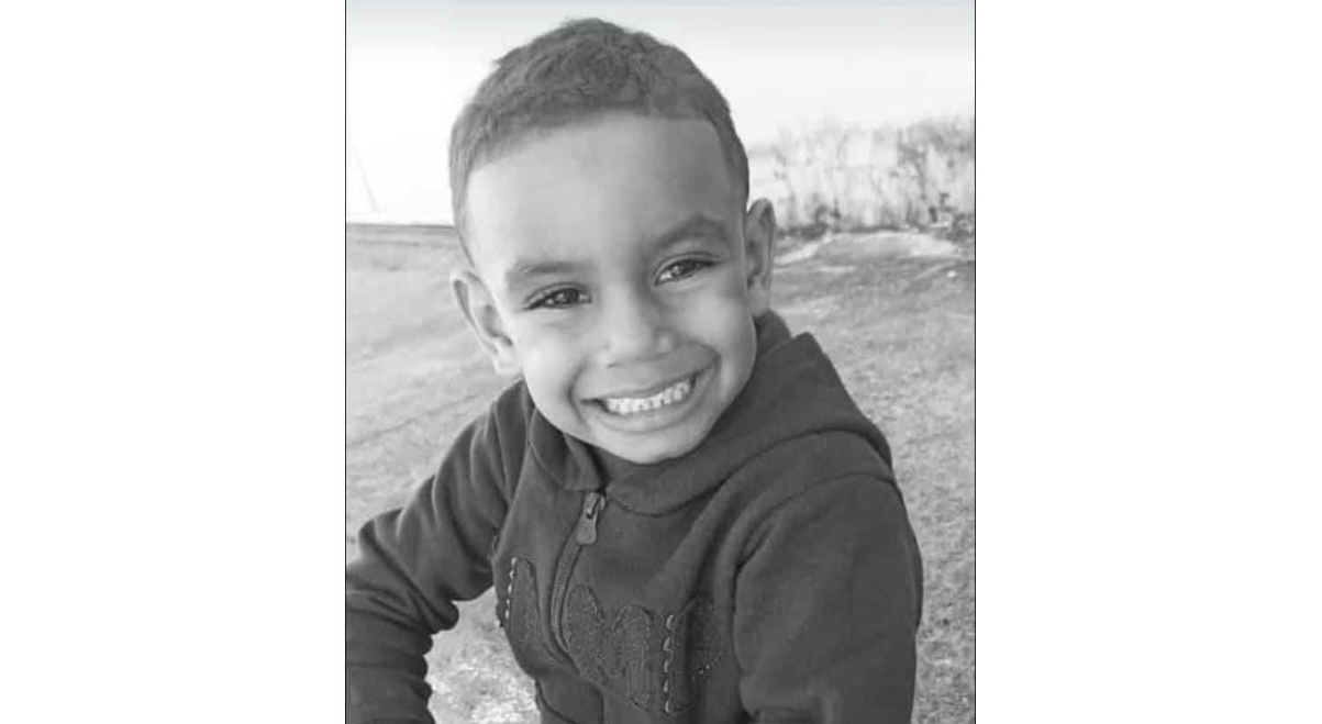 Menino de 5 anos morre ao cair de trator em fazenda em MG