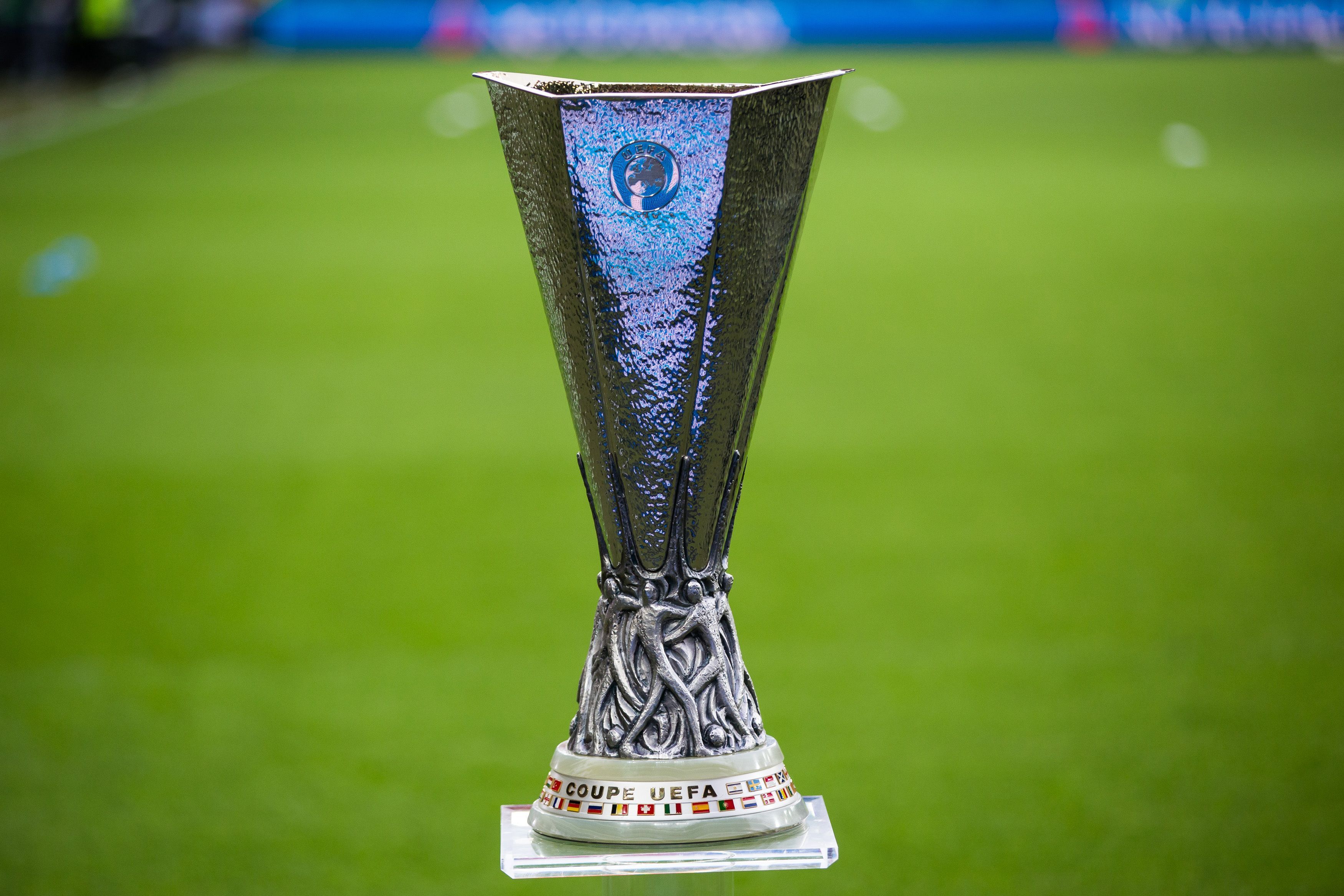 United e Tottenham buscam confirmar final inglesa na Europa League