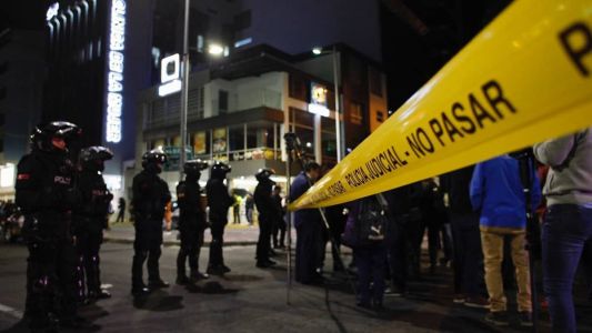 As autoridades se reuniram em caráter de urgência na sede do governo após o atentado contra Villavicencio, que deixou nove feridos