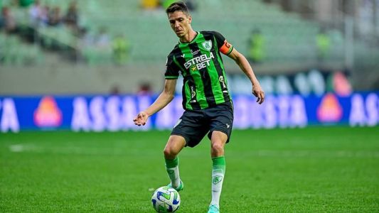 Equipe chegou ao sexto jogo sem vitória