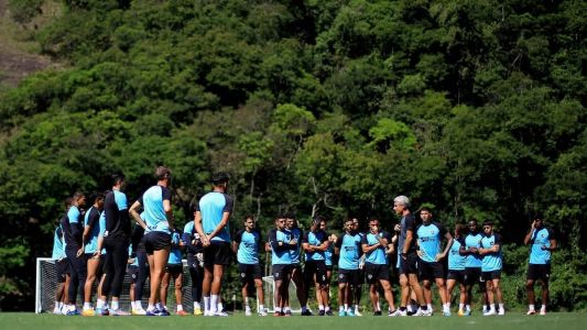 Equipe comandada por Luis Castro não perde há oito jogos