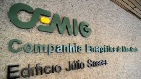Equipe de Zema tenta viabilizar a privatização da Cemig