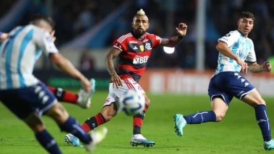 Equipe foi à Argentina e empatou com Racing