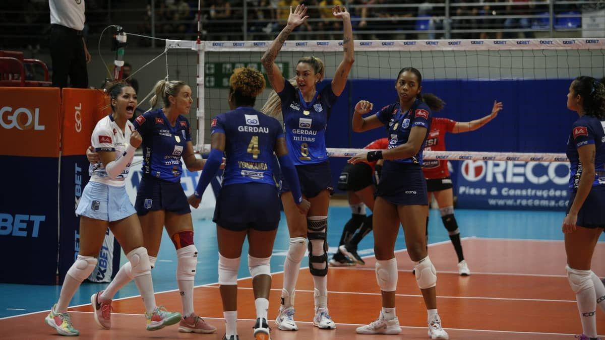 Minas vence o Sesi Bauru de virada e avança à semi da Superliga Feminina 