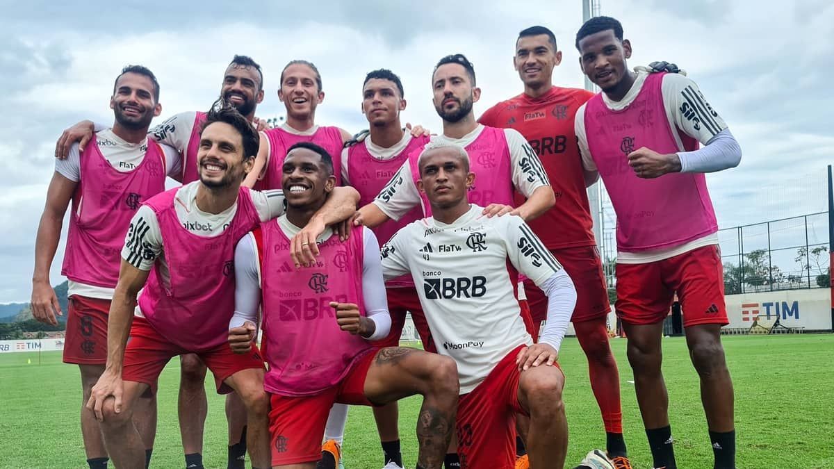 Competitividade volta ao dia a dia do Flamengo com Sampaoli