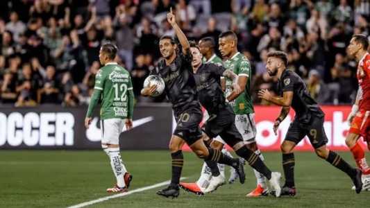 Equipes definem título continental neste domingo (4)