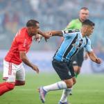 Grêmio e Inter estão escalados com surpresas para o clássico no Brasileirão