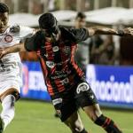 Vitória domina jogo, bate o Tombense e amplia liderança na Série B