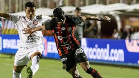 Equipes jogaram no Barradão nesta sexta-feira (29)
