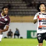 Ferroviária e Ferroviário empatam sem gols em primeiro jogo da final da Série D