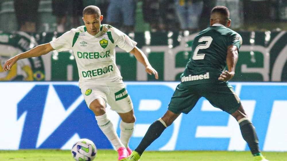 Em momentos distintos, Cuiabá recebe Goiás pelo Campeonato Brasileiro