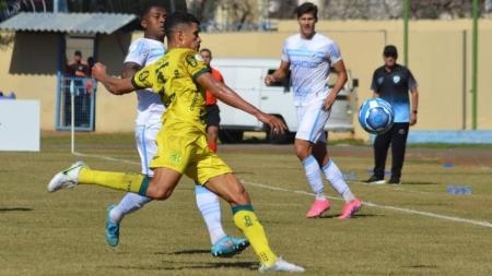 Equipes se enfrentaram na manhã deste domingo (11)
