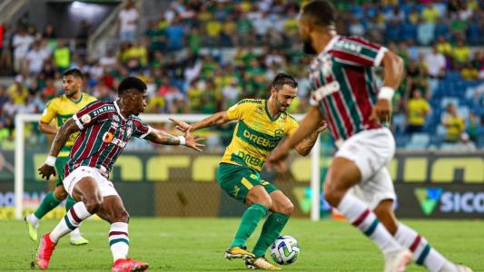 Equipes se enfrentaram neste sábado (30)