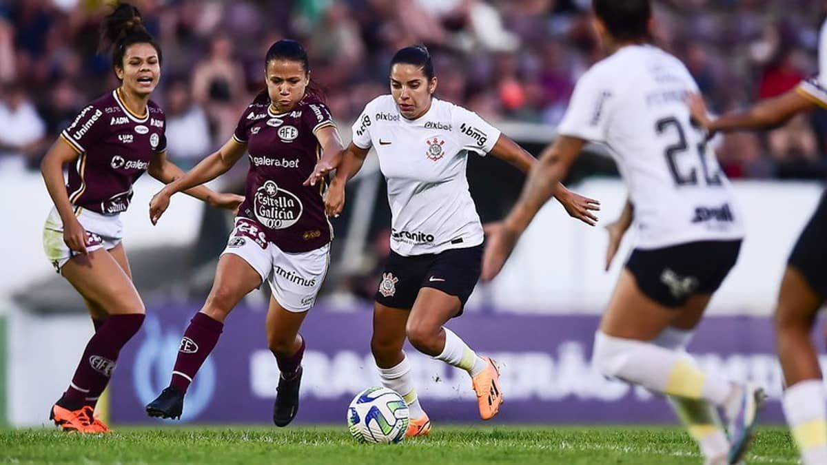 Corinthians e Ferroviária definem Campeonato Brasileiro Feminino em jogo decisivo