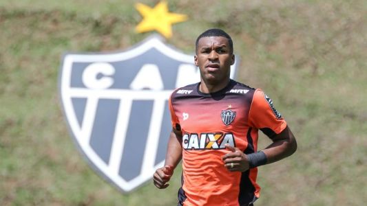 Erazo foi contratado pelo Atlético em 2016; no Brasil, ele também defendeu o Vasco