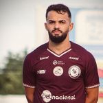 Ceará negocia para tirar jogador de clube rival ao acesso na Série B