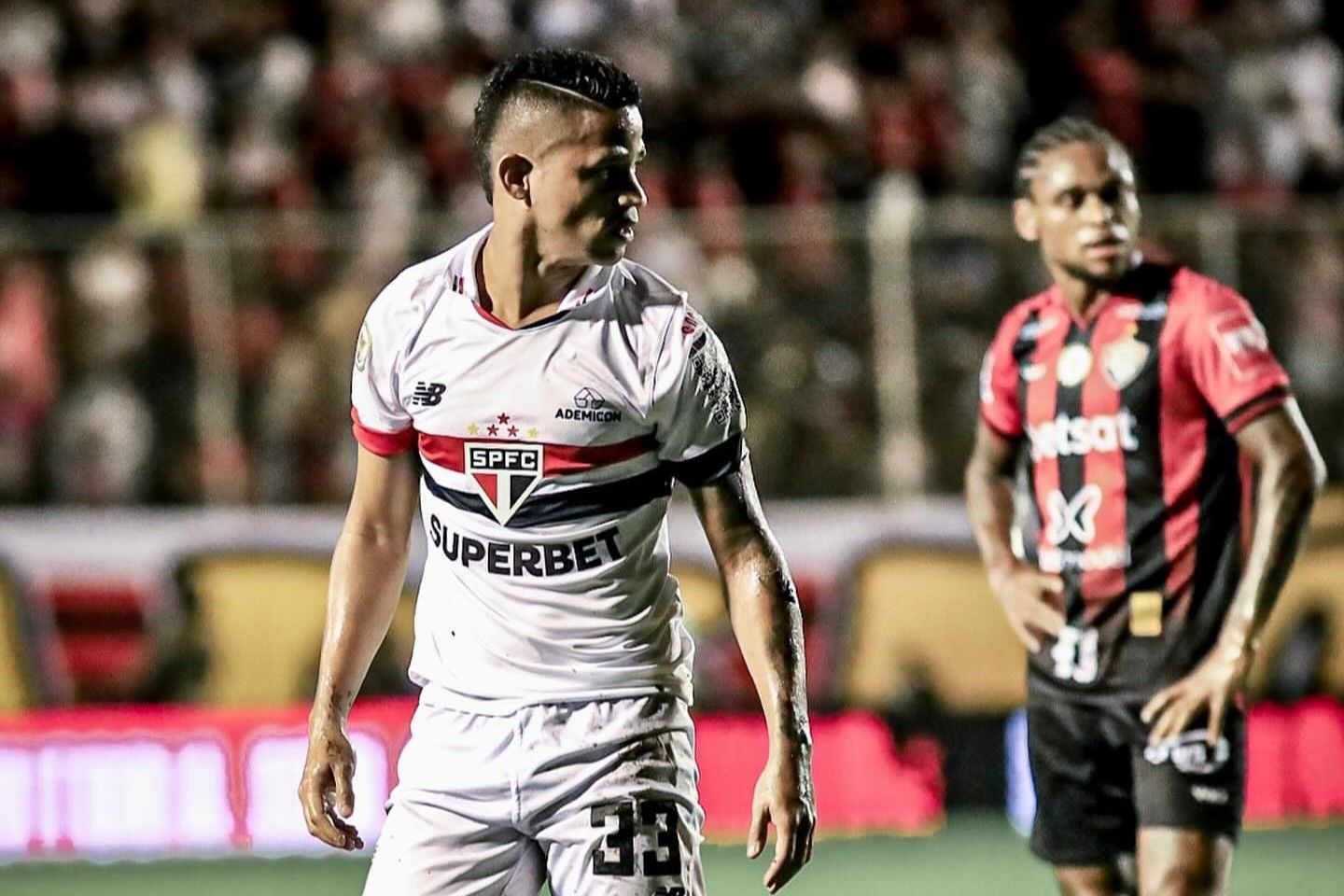 Vitória acerta retorno de jogador que pertence ao São Paulo