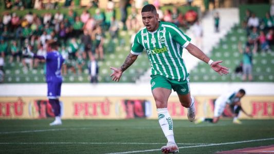 Erick marcou o gol da vitória para o Juventude