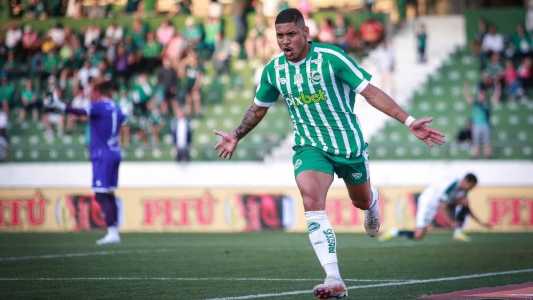 Erick marcou o gol da vitória para o Juventude
