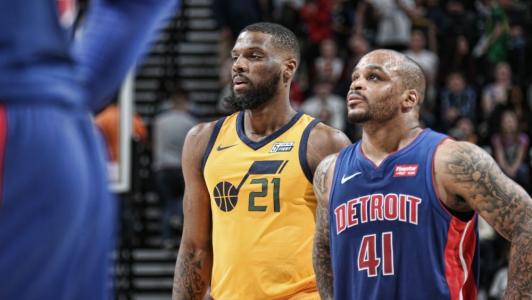 Erik McCree em ação pelo Utah Jazz contra o Detroit Pistons em jogo da NBA em 13 de março de 2018
