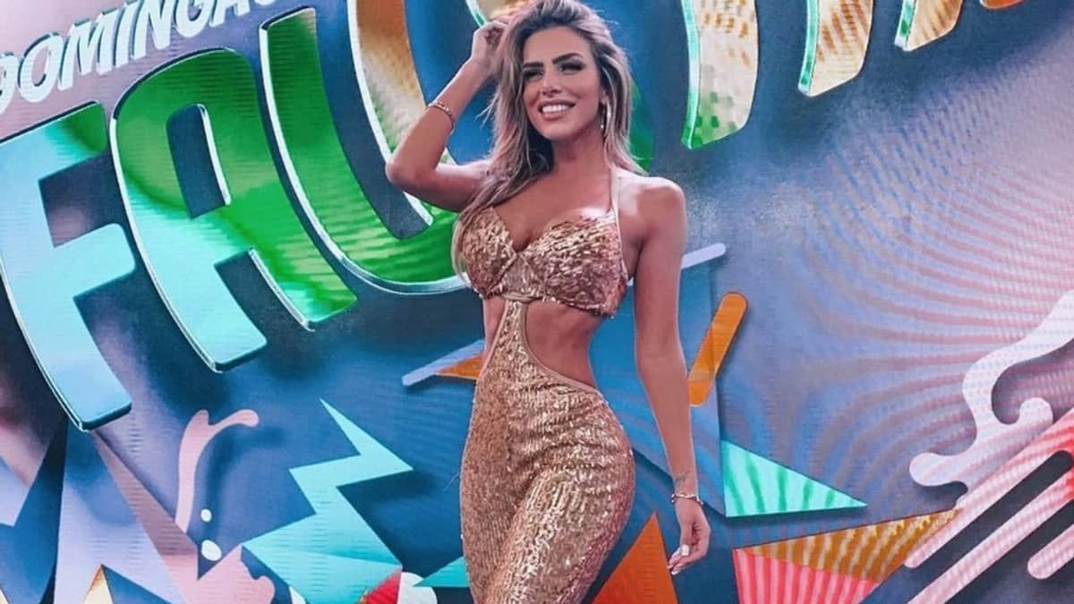 Ex-bailarina do Faustão, Erika Schneider relembra conversa com o apresentador: 'bem marcante pra mim'