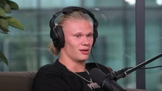 Erling Haaland no podcast Impaulsive, comandado por Logan Paul