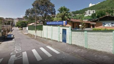 Escola Municipal Guilherme Hallais França, local próximo ao incidente