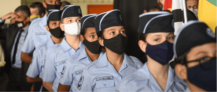 STF derruba decisão que impedia escolas cívico-militares em SP | CNN Brasil