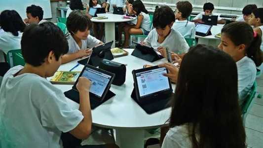 Escolas públicas e privadas de todo o país estão se preparando para participar do torneio