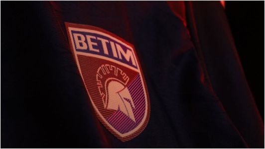 Escudo do Betim Futebol, clube que disputará o Módulo I do Campeonato Mineiro em 2026