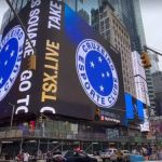Embaixadas se unem e colocam Cruzeiro na Times Square, em Nova York