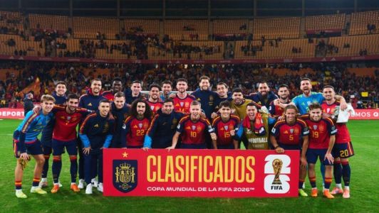 Seleção Espanhola comemora classificação à Copa do Mundo de 2026