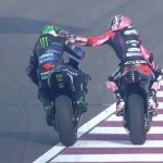 MotoGP: piloto é punido após dar tapa em adversário em cima da moto durante treino