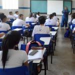 Como conversar com meu filho sobre os ataques nas escolas? Especialistas dão dicas para pais