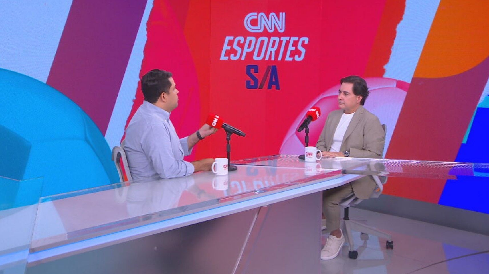 CEO da Libra se mostra otimista sobre criação de Liga única no futebol