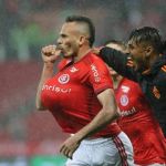 Renê comemora primeiro gol pelo Inter e o dedica para filho