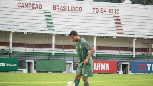 Esquerdinha foi relacionado para o jogo contra o Cuiabá
