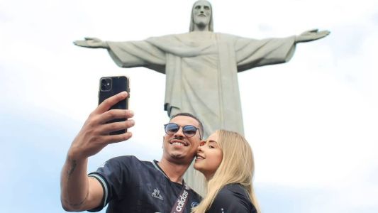 Esta é a foto utilizada na capa do book de casamento dos atleticanos Wendell e Clarissa
