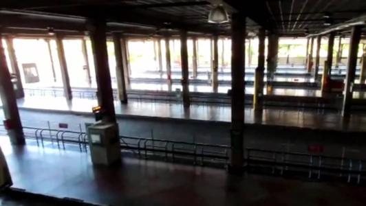 Estação Barreira está fechada na manhã desta segunda-feira (16)