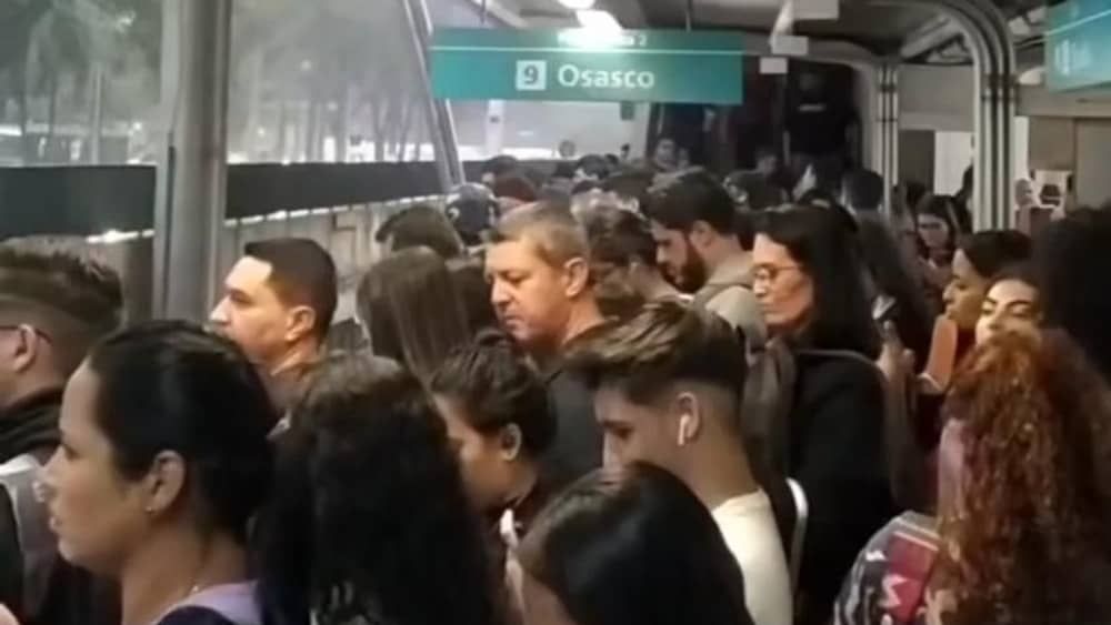 Greve do metrô afeta cinco milhões de passageiros em São Paulo