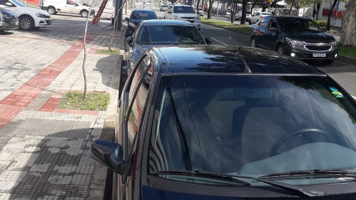 Moradores de BH cobram mais fiscalização para atuação de flanelinhas