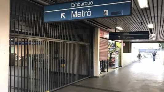 Estações do metrô seguem fechadas em Belo Horizonte em meio a greve dos trabalhadores