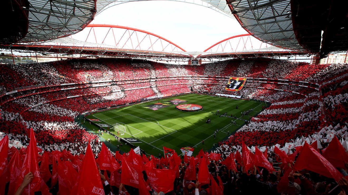 Gigante de Portugal impressiona com 17 mil torcedores em fila de espera por ingressos
