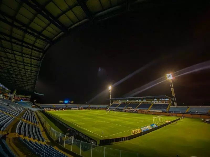 América visita o Avaí de olho na liderança da Série B do Brasileirão