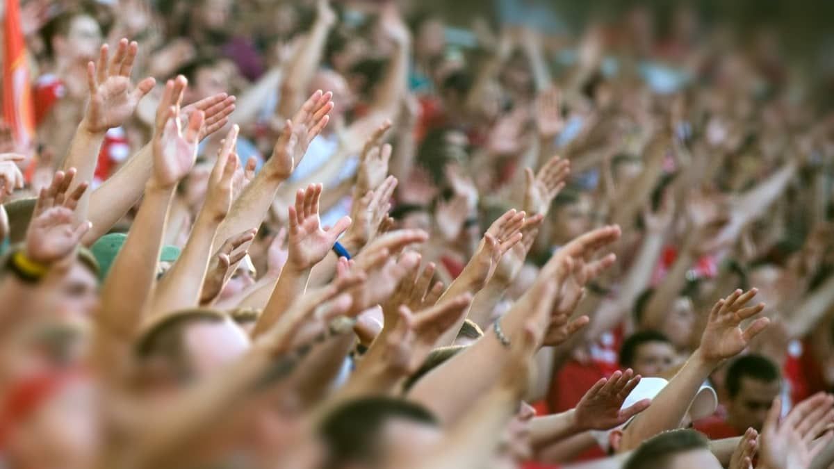 Cocaína passa a ser preocupação no Reino Unido em jogos de futebol