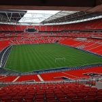 Jogo mais rico do futebol: clubes definem vaga para Premier League neste sábado