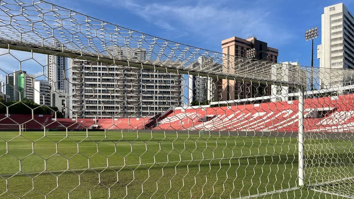 Náutico x Cruzeiro: veja como está o gramado dos Aflitos