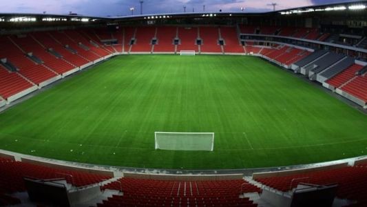 Estádio em Praga será palco da final